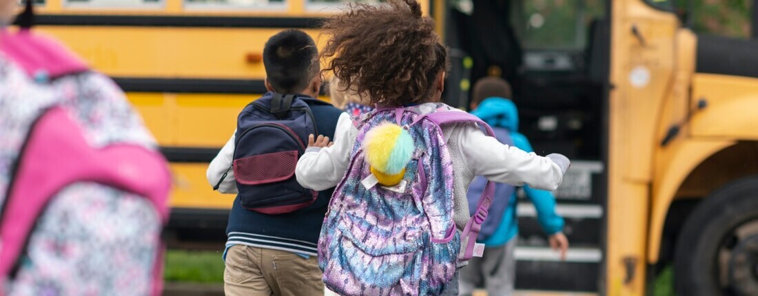 Нециклоплегічна та циклоплегічна рефракція в осіб шкільного віку Чикаго